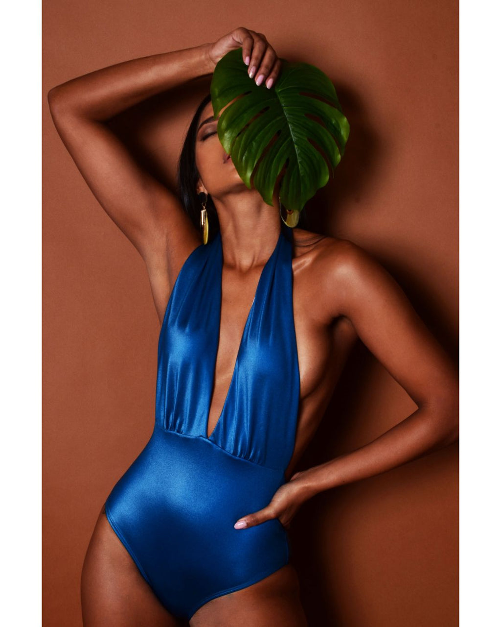 Completo Liso Halter con Copa, Espalda Descubierta